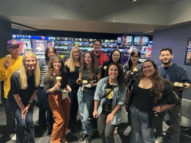 This month we scored some team spirit at the Laker game! 🏀✨ The Lively Team gathered to connect and get ready to conquer the year ahead. Let the 2024 games begin! 🙌